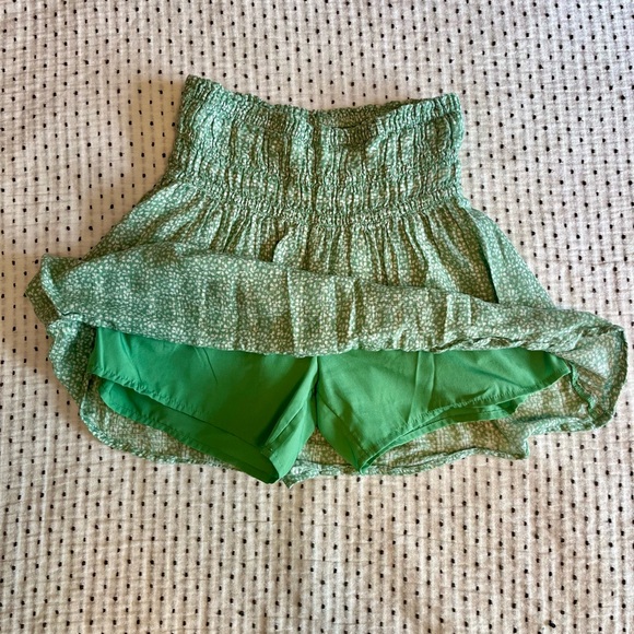 Girls Abercrombie skirt shorts, size 11/12 - Picture 2 of 3